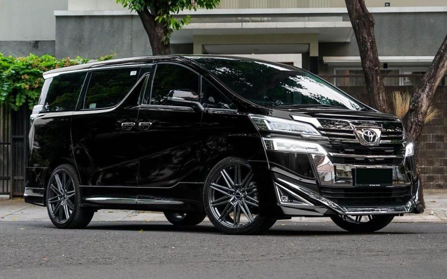Toyota Vellfire G by Permaisuri on Vossen Wheels (CV10) '2019